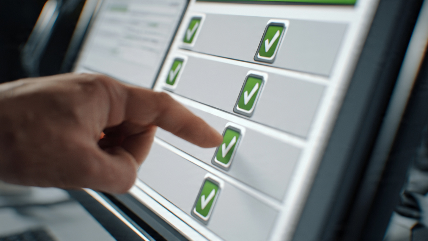 Read more about the article How Do HOA Community Survey Tools Improve Governance?